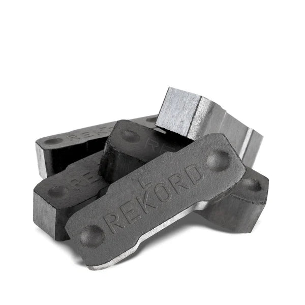 Braunkohlebriketts – 1000 kg Palette (40 × 25 kg Gebinde) – Lang brennende Ofen- und Kaminbriketts