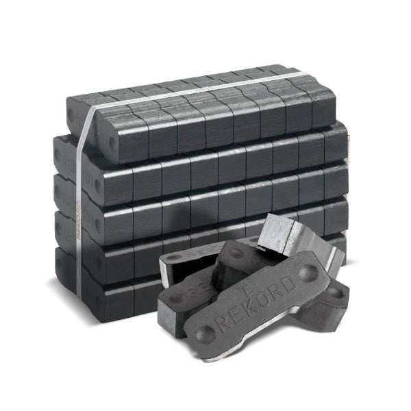 Braunkohlebriketts – 1000 kg Palette (40 × 25 kg Gebinde) – Lang brennende Ofen- und Kaminbriketts